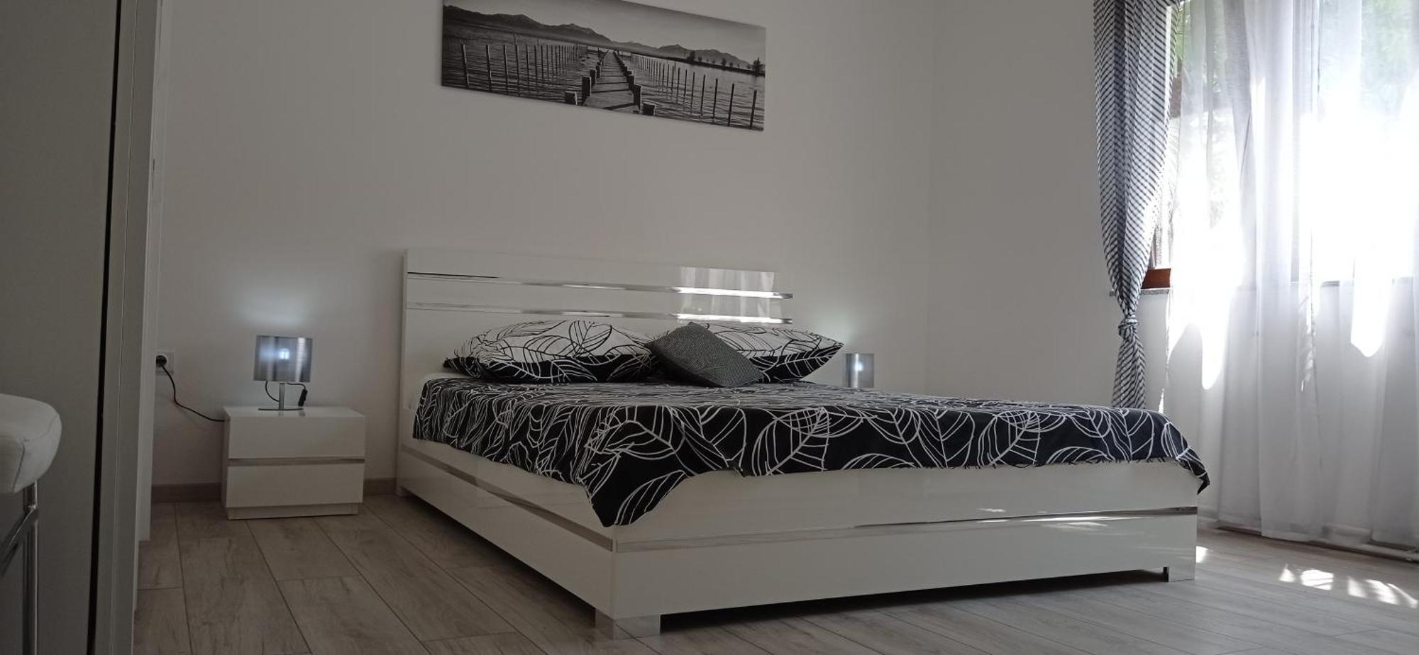 Viktor Rooms And Apartments Ровинь Номер фото